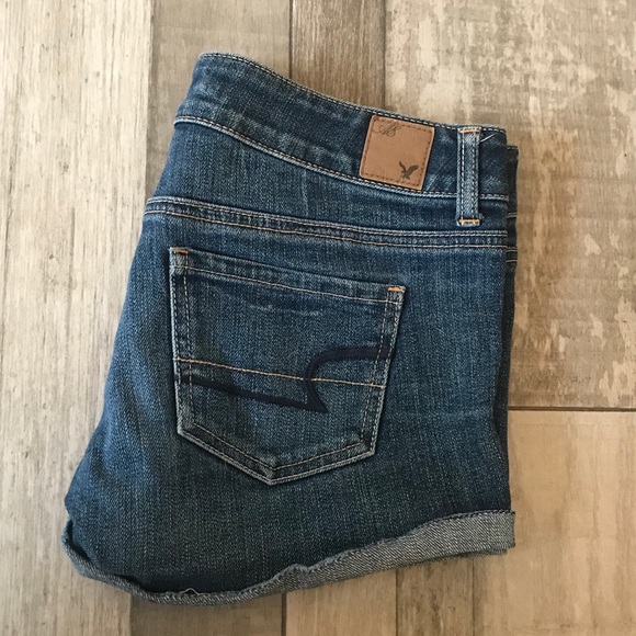 Jean American Eagle Cut Off Shorts - Picture 2 of 4